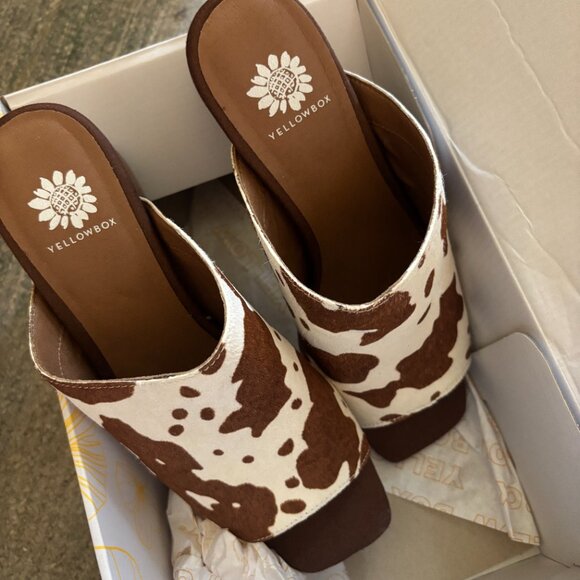 Yellow Box Cataline Cow Print Heel - Picture 4 of 7